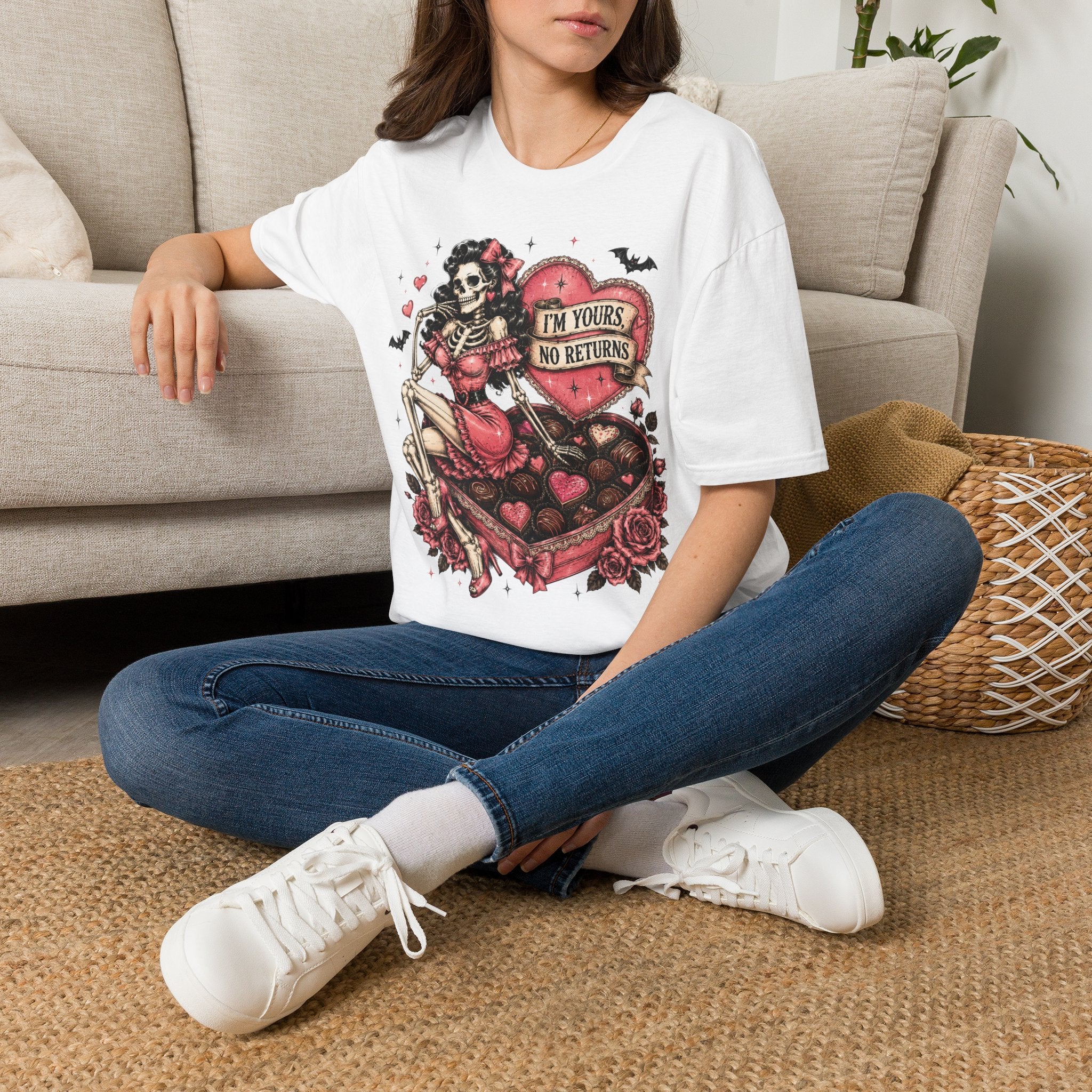 Skeleton Valentine T-Shirt — "I'm Yours, No Returns" Gothic Heart Tee - Boo Crew Boutique