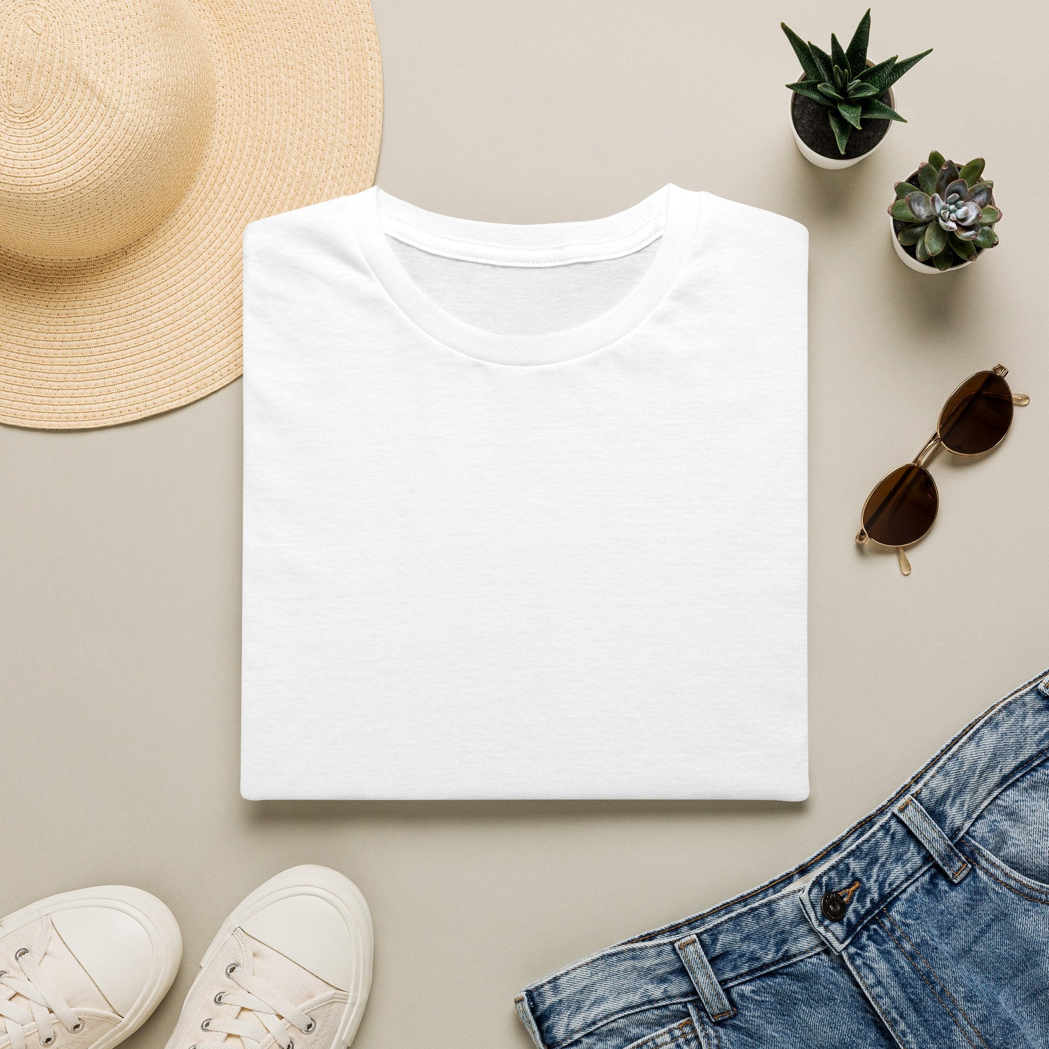 Classic White T-Shirt — Minimal Crew Neck Tee for Everyday Wear