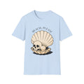 Beach, Please Tee — Shell & Skull Graphic T-Shirt - Boo Crew Boutique